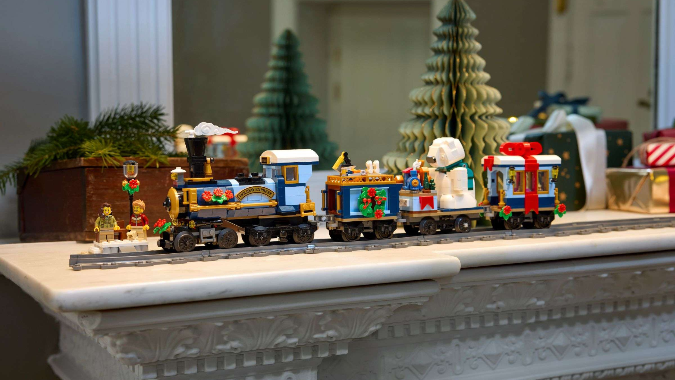 LEGO Icons Holiday Express Train